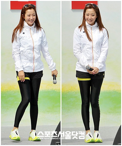 런닝맨 100회 특집 출연을 긍정적으로 검토 중인 김희선. / 더팩트 DB