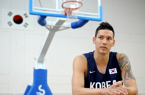 이승준은 대표팀 유니폼을 입은 순간부터는 오직 올림픽만을 바라보고 있다고 했다. 최종 목표는 메달이라는 그에게서 뜨거운 열정이 느껴진다.