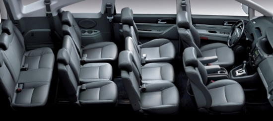 11인승 로디우스 유로는 3000mm의 휠베이스로 넉넉한 실내공간을 자랑한다.