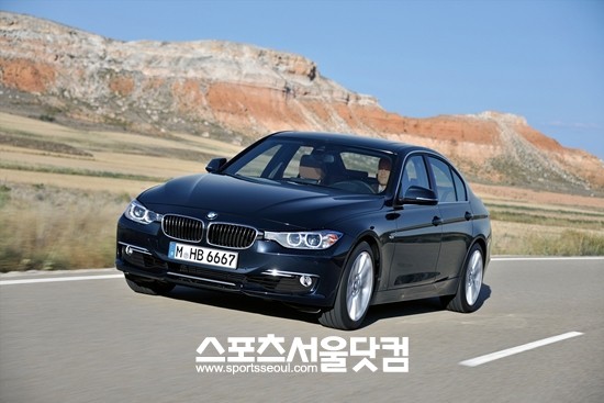 3일 BMW 코리아는 뉴 3시리즈의 가솔린 모델을 추가로 출시했다.