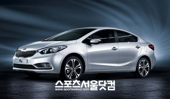 기아자동차가 29일 K3 외관을 공개했다.