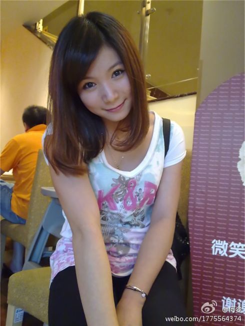 2012 런던올림픽 다이빙 여자 싱크로 3m 스프링보드 2인조 경기에서 중국에 첫 다이빙 금메달을 안긴 허쯔 선수./허쯔 웨이보 캡처