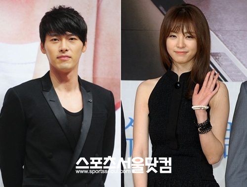 여름휴가를 함께 보내고 싶은 연예인으로 선정된 현빈(왼쪽)과 이연희./더팩트DB