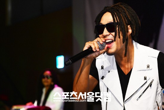 하하가 자시의 나체를 찍고 달아난 아이에게 불쾌한 심정을 드러냈다./더팩트DB