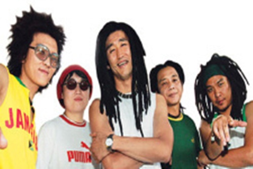 필로폰 투약 혐의로 체포된 그룹 닥터레게의 리더 김장윤./네이버 제공