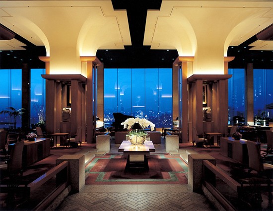 그랜드 하얏트 서울에서는 이달 31일까지 가족단위 이용객을 위해 주말에 한해 전용 라운지를 운영한다.