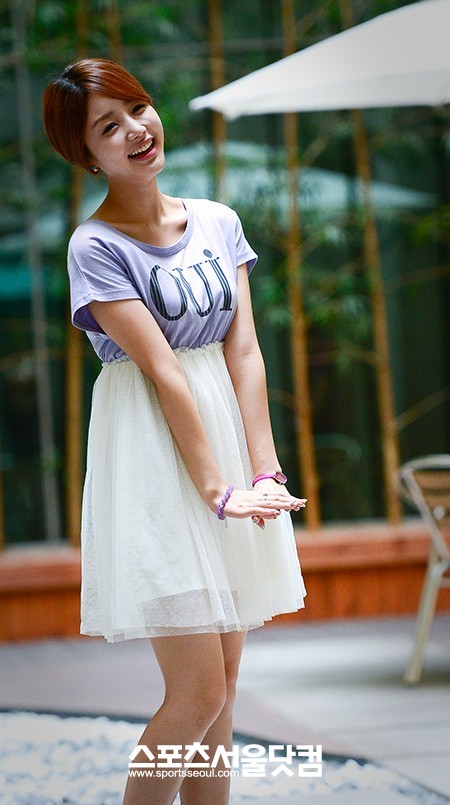 SBS 신사의 품격에서 임메아리 역을 맡은 윤진이가 <더팩트>과인터뷰를 가졌다. /이효균 기자