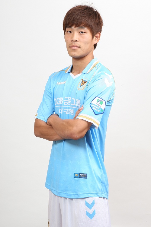 올시즌 다크호스로 떠오른 대구의 수비를 이끌고 있는 김기희. / 대구FC 제공