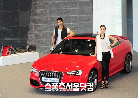 아우디 코리아는 22일 프리미엄 스포츠 쿠페 뉴 아우디 RS 5를 국내에 출시했다.