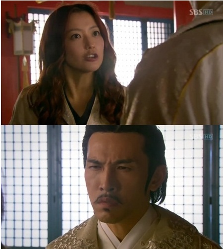 SBS 월화드라마 신의에서 김희선의 영어 욕설 장면이 화제다 / SBS 방송 캡처