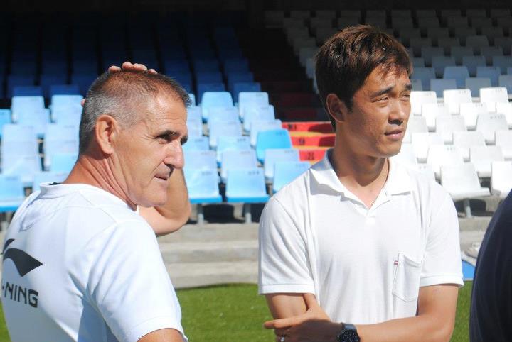 올 시즌 파코 에레라 감독이 이끄는 셀타 비고의 주전 공격수로 기용될 것으로 보이는 박주영(오른쪽)./ 셀타 비고 페이스북