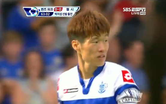 박지성은 첼시전에서 특유의 폭넓은 움직임으로 공수를 넘나들며 QPR 공격진에서 가장 눈에 띄는 활약을 펼쳤다. / SBS ESPN 캡처