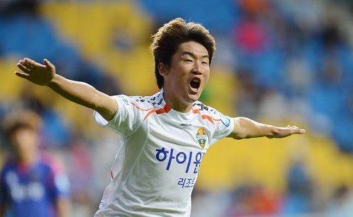 K리그 스플릿 라운드에서 강원의 비상을 이끌고 있는 한동원. / 강원 제공