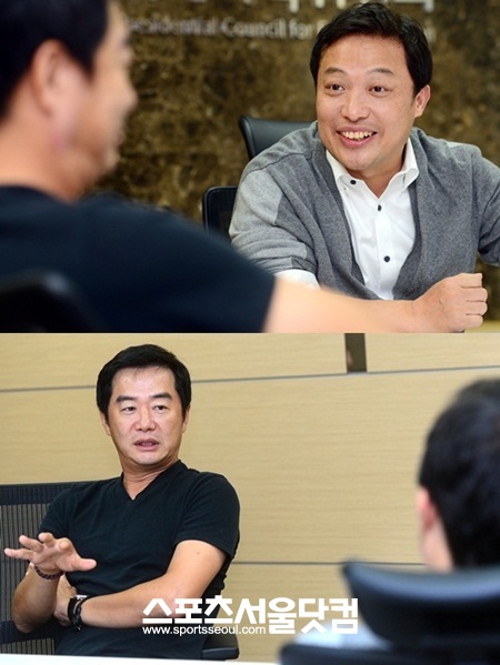 대선과 정치인에 대해 솔직한 대화를 나눈 곽승준 위원장(위)과 장진 감독.