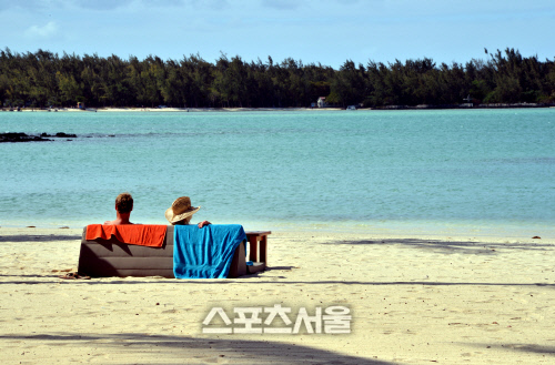 어디서라도 쉴 수는 있지만, 쉬는 즐거움이 더욱 값진 곳이 모리셔스다.