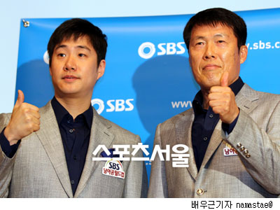 한국-이란전 중계 방송 과정에서 곤혹을 치른 배성재(왼쪽) 아나운서,차범근 해설위원. / 스포츠서울 DB