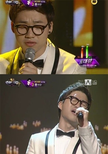홍대광이 김연우의 이미 넌 고마운 사람을 열창하고 있다. /엠넷 슈퍼스타K4방송 캡처