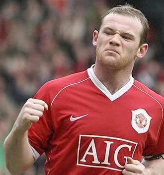 러시아 안지의 관심을 받고 있는 맨체스터 유나이티드공격수 웨인 루니.