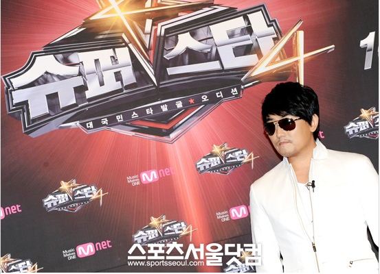 슈퍼스타K의 대표 심사위원 이승철./더팩트DB