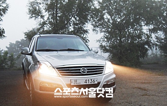 쌍용자동차가 인도에서 렉스턴W의 인기가 오르자 판매도시를 기존 2곳에서 9곳으로 늘리기로 결정했다.