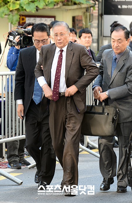 살다살다, 별일을 다 겪네~