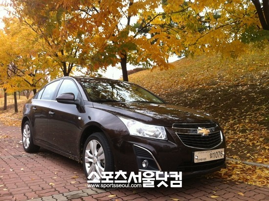 1.8 가솔린 엔진의 더 퍼팩트 크루즈는 최고출력 142마력, 최대토크  17.8kgㆍm의 성능을 발휘한다.