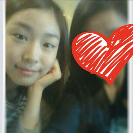 인터넷상에서 화제가 된 김연아 민낯사진/온라인 커뮤니티