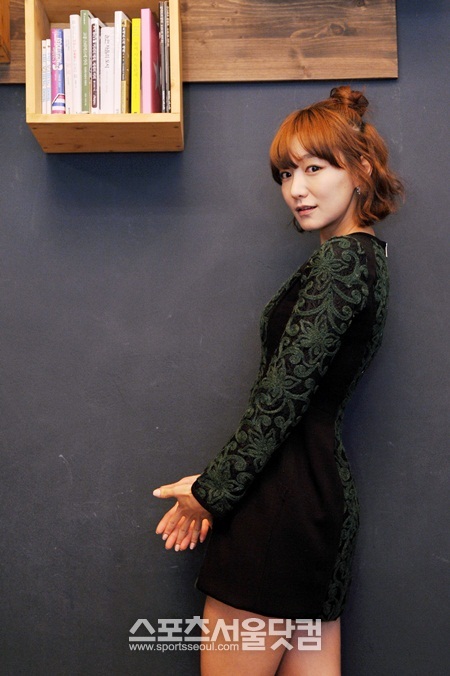 연기자 신소율이 영화 나의 PS 파트너 홍보차 <더팩트>과 인터뷰를 가졌다./남윤호 인턴기자