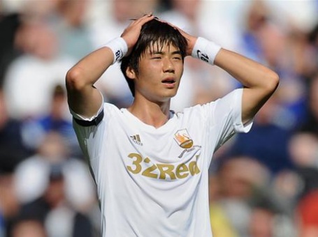 영국 언론으로부터 인색한 평가를 받은 스완지시티 기성용.