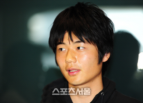 스완지시티의 기성용이 23일 맨유전에 교체 출장해 30여 분간 활약하며 팀의 승점 획득에 힘을 보탰다. / 스포츠서울 DB