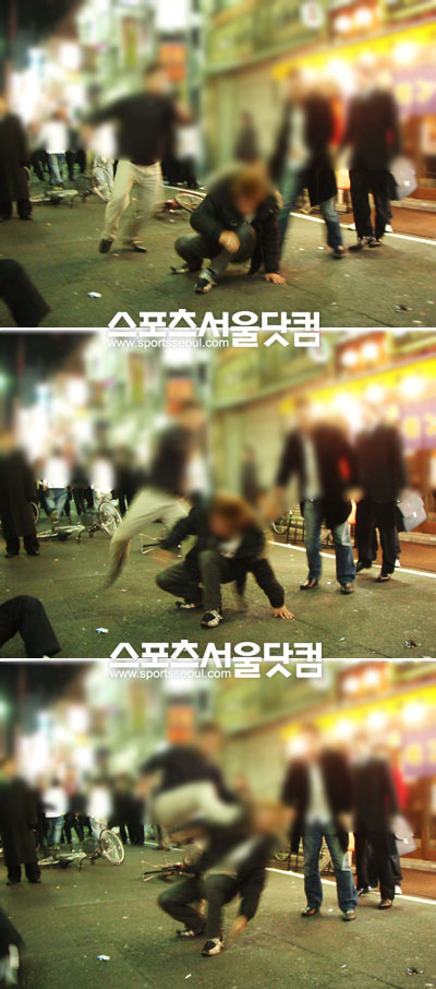 야쿠자 일당이 일반인을 상대로 폭행을 가하는 장면이 공개돼 충격을 안기고 있다./프리랜서 사진작가 권철 제공(blog.naver.com/wpckpress)