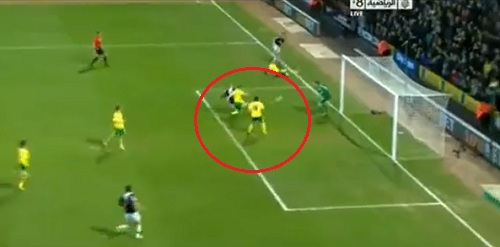 후반 35분 노리치시티를 상대로 결승골을 넣은 루턴 타운 공격수 스콧렌델.
/ dailymotion.com