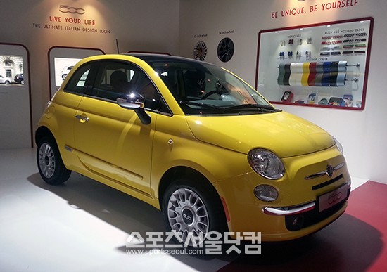 친퀘첸토(500)에는 1.4ℓ 16V 멀티에어 엔진과 6단 자동변속기가 탑재됐다.