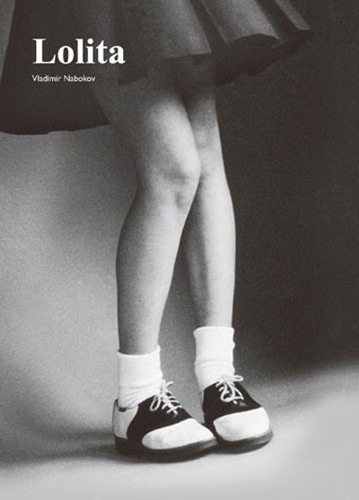 블라디미르 나보코프가 쓴 소설 롤리타가 선정성 논란에 휩싸였다. / 출처=문학동네