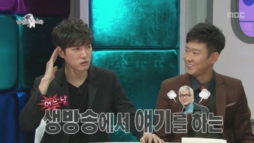 데니안이 박준형의 나이 고백 뒷이야기를 설명하고 있다./MBC 라디오 스타 방송 캡처