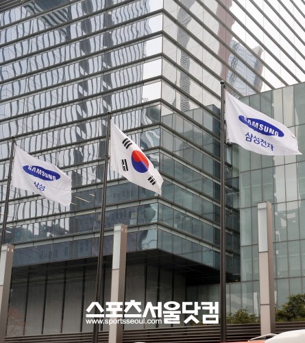 삼성전자가 태블릿PC 시장에서 공격적인 마케팅을 펼칠 예정이다.