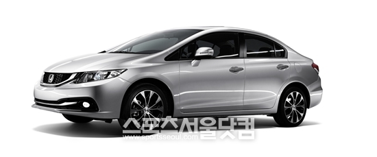 혼다코리아가 2013 서울모터쇼에서 2013년형 뉴 시빅을 비롯해 CR-Z 뮤겐, RC213V 등을 전시한다.