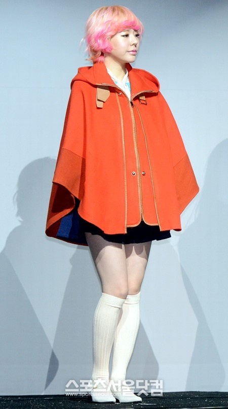 걸그룹 소녀시대 써니가 예쁜데다가 잘생기기까지 한 잘생쁨 여자연예인 1위로 뽑혔다. / 사진 = 더팩트DB