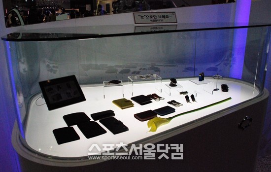 르노삼성자동차는 애플 아이패드를 사용해 행사 정보를 제공하고 있다.