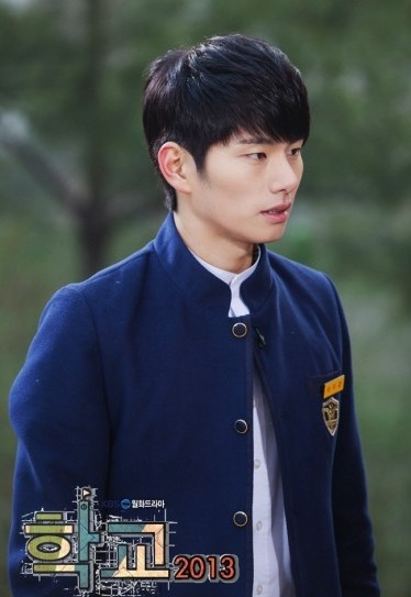 이이경이 음주운전 중 적발돼 면허정지를 당한 것으로 알려졌다./KBS 제공