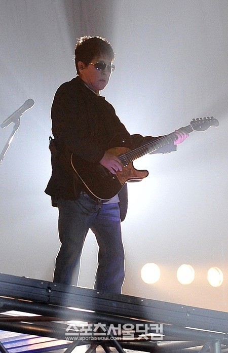 조용필이 신곡 바운스(Bounce)를 공개, 누리꾼들의 관심을 끌고 있다. /더팩트 DB