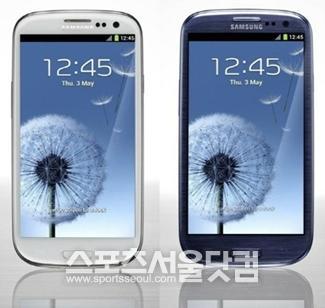 삼성전자의 갤럭시S4 출시가 임박해지면서 보조금 경쟁이 치열해지고 있다.