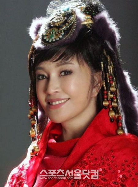 중국 드라마 수당영웅 속편에 공주로 출연하는 류샤오칭. / 류샤오칭 웨이보