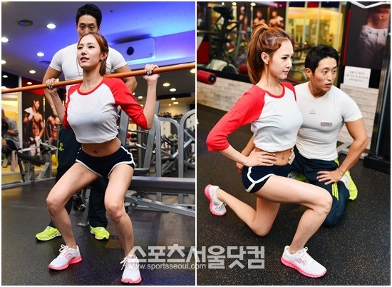 스쿼트(왼쪽) 동작과 런지 동작은 은정의 늘씬한 각선미를 아름답게 유지해 준다.