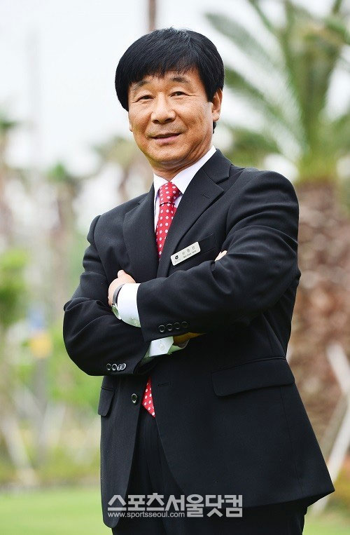 제주에만 30여 개의 골프장이 있다고 말한 박 사장은 라온GC가 친환경적인 골프장
으로 으뜸이라고 강조한다.