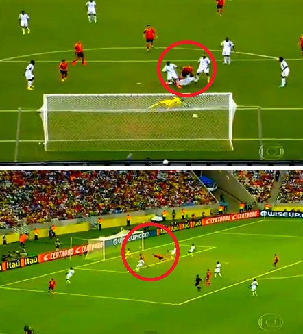 스페인 호르디 알바(위)와 페르난도 토레스가 24일 나이지리아와 2013 국제축구연맹(FIFA) 컨페더레이션스컵에서 환상적인 골을 터뜨리고 있다. / 유튜브 영상 캡처