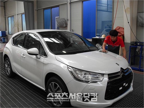 푸조·시트로엥의 모든 차량은 PDI센터로 인도돼 모두 7가지로 구성된 사전 점검과정을 통화해야 소비자들에게 판매 가능하다.