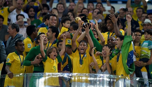 2013 국제축구연맹(FIFA) 컨페더레이션스컵 결승에서 스페인을 3-0으로 누르고 통산 4번째우승을 차지한 브라질 축구. / FIFA 홈페이지 캡처