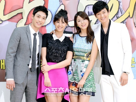 SBS 못난이 주의보 주인공들이 활짝 웃고 있다. 못난이 주의보는 힐링 드라마로 인기를 끌고 있지만 9일 방송에서 편집사고가 발생해 온라인을 뜨겁게 달구고 있다. /노시훈 기자