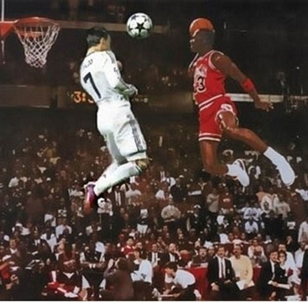 호날두(왼쪽) 점프력 게시물이 누리꾼들의 눈길을 끌고 있다.